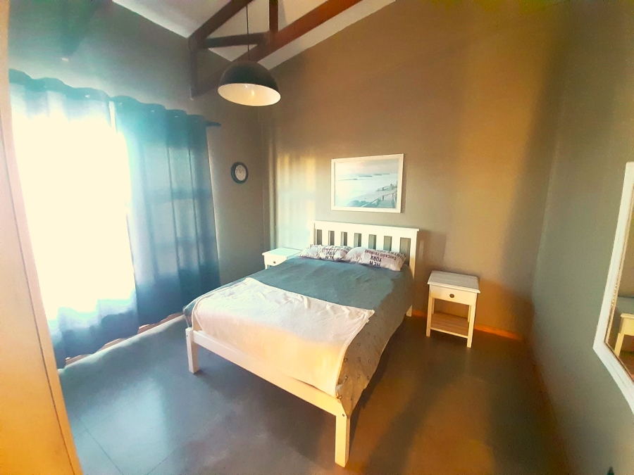 3 Bedroom Property for Sale in Paradise Beach Eastern Cape